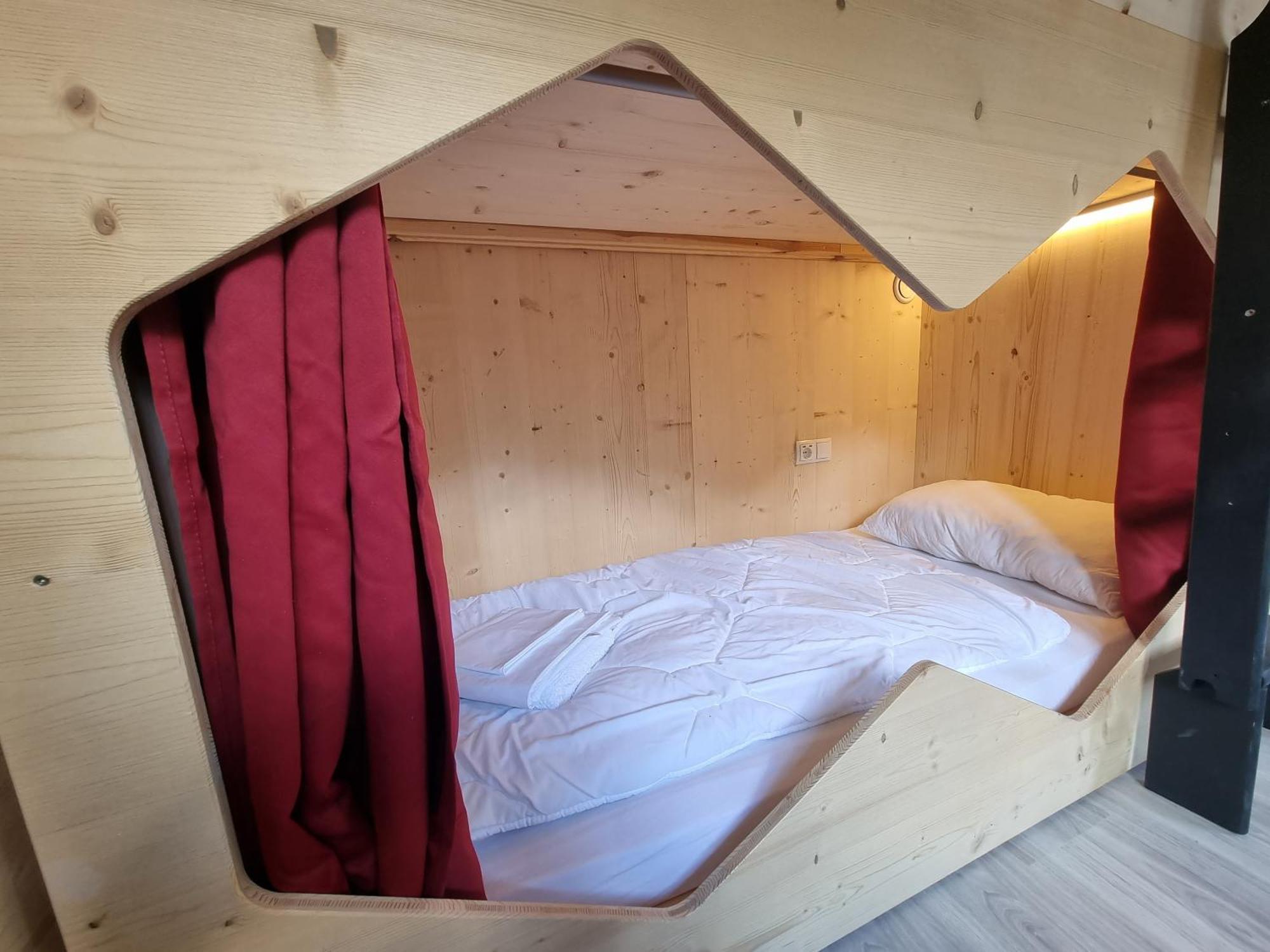 Stanton Hostel Sankt Anton am Arlberg Room photo
